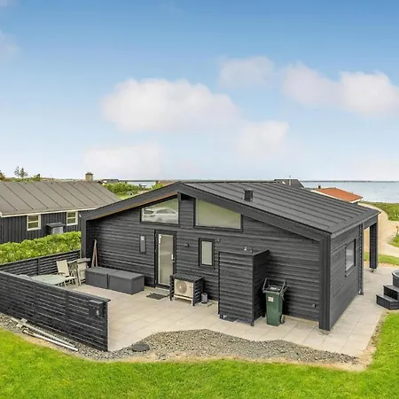 Cozy In With House Sea View Vinderup